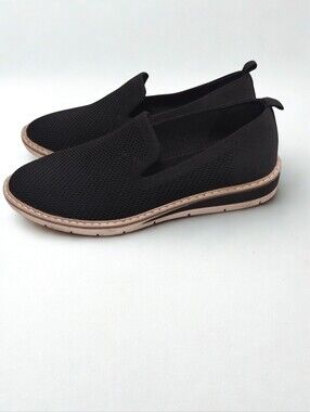 Taryn By Taryn Rose Slip On Shoes Women's Size 7.5